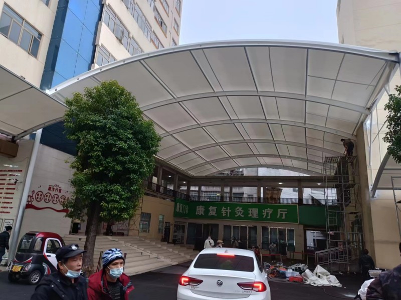 贾汪区推拉雨棚定制厂家，仓库通道、卸货区移动伸缩棚搭建-2
